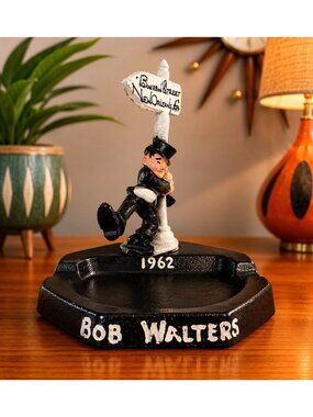 Vintage 1962 Bourbon Street New Orleans Cast Iron Ashtray Bob Walters 5”